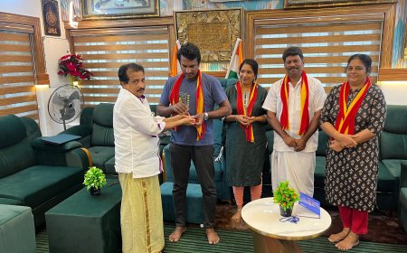 ടി വി കെ കേരള ഘടകം ഡോ. സുലൈമാൻ ബഷീറിന്റെ` നേതൃത്വത്തിൽ പ്രമുഖ രാഷ്ട്രീയ പ്രവർത്തകരെയും വിജയ് ഫാൻസ്‌ അംഗങ്ങളെയും സ്വാഗതം ചെയ്യുന്നു.