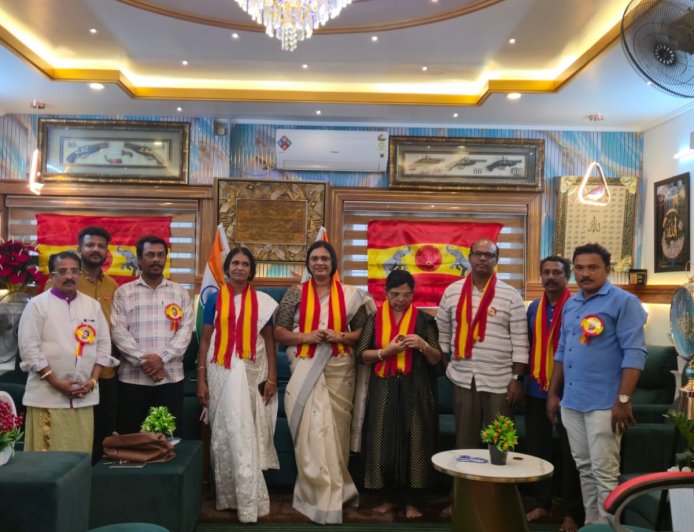 ടി വി കെ കേരള ഘടകം കോർഡിനേഷൻ ടീമിലേക്ക് പ്രമുഖ പാർട്ടികളിൽ നിന്നും നേതാക്കൾ എത്തുന്നു.